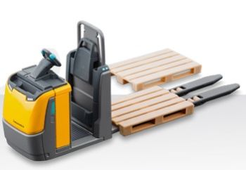 CON2622 - Chariot électrique JUNGHEINRICH ECE 225 Avec Palettes Ech:1/25