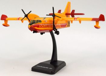 NEW20605 - Avion Bombardier d'eau 415 en kit