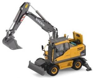 MOT013371 - Pelle sur Pneus VOLVO EW180C