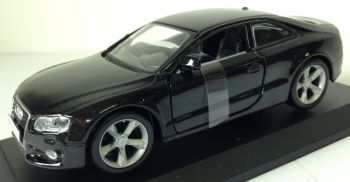 BUR43000N - AUDI A5 coupé "Noir" Ech:1/32