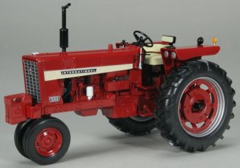 ZJD1715 - INTERNATIONAL FARMALL 544 Row-crop Ech:1/16