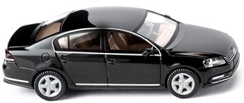 WIK008702 - VOLKSWAGEN Passat "Noir" Ech:1/87
