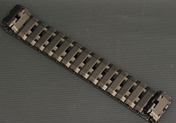 YCC520-1 - Jeu de 2 Chenilles en métal pour la Pelle LIEBHERR R9800