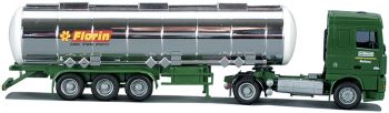 AWM55066 - DAF XF 95 SC 4x2 Avec citerne 3 Essieux "FLORIN" Ech:1/87