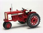 SCT186 - Tracteur FARMALL 504 Roues Etroites