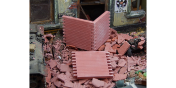 JUW23318 - Lot de 6 segments de mur en brique rouge avec sachet de brique