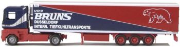 AWM70430 - RENAULT AE 380 Avec Remorque Frigorifique 3 essieux "Udo Bruns" 1:87