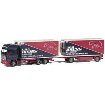AWM70624 - IVECO Eurostar 6x4 Porteur Avec Remorque Frigorifique "Udo Bruns" 1/87