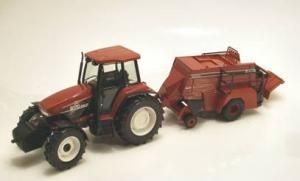 ROS00023.0 - FIAT G170 New Holland avec Presse HESSTON 4700