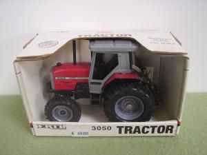 ERT1139 - Tracteur MASSEY FERGUSON 3050