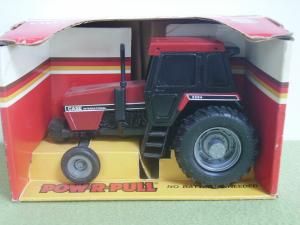 ERT4096 - Tracteur CASE IH 2594 à Friction