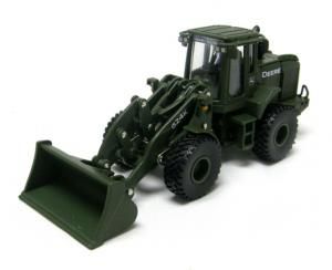 ERT45078 - Chargeur JOHN DEERE 624K Version Militaire