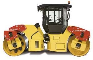 MOT13386 - Rouleau Compacteur Tandem DYNAPAC CC424 avec Cabine