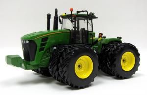 ERT45065 - JOHN DEERE 9330 Articulé 8 roues - Série Prestige