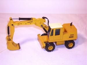 GES921 - Pelle sur Pneus LIEBHERR 921