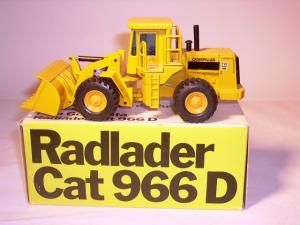 NZG237 - Chargeur CATERPILLAR 966D