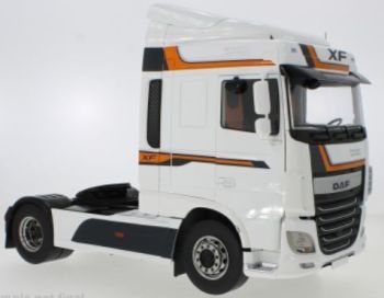 PRX30214 - DAF XF Space Cab 4x2 2016 Blanc