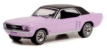 GREEN30352 - FORD Mustang coupé rose 1967 de la série SHE COUNTRY Special sous blister