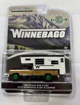 GREEN30410-VERT - DODGE Ram D-250 Royal SE Noir 1990 jantes vertes avec Winnebago camper de la série WIKKEBAGO sous blister