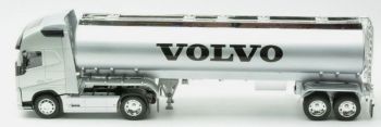 WEL32692GRIS - VOLVO FH500 4x2 Argent avec citerne 2 Essieux