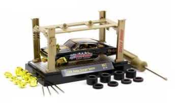 M2M-37000-67-C-DORE - DODGE Charger Gasser 1966 Noir et Doré MODEL KIT sous blister