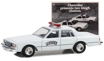 GREEN39130-E - CHEVROLET Impala 9C1 Police 1980  de la série VINTAGE AD CARS sous blister