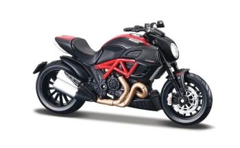 MST39300-G - DUCATI Diavel Carbon noire et rouge