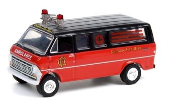 GREEN30242 - FORD Club Wagon Ambulance des Pompier de Chicago 1969