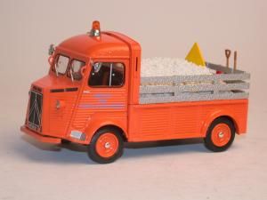 MOM101 - CITROEN HY Ponts et Chaussée Ech:1/43