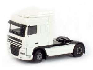 LIT1367 - DAF XF105 SC 4x2 Blanc