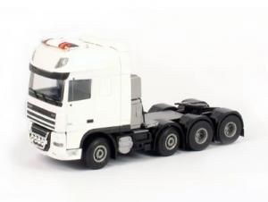 LIT1272 - DAF XF 105 SSC 8x4 Blanc