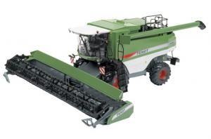 SCH7650 - Moissonneuse Batteuse FENDT 9460 R
