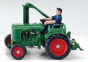 SIK3471 - FENDT Dieselross avec Faucheuse Latérale