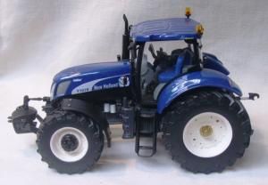 DIVNH - NEW HOLLAND T7070 Blue Power - Fabrication Artisanale -