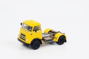 WSI13-1012 - DAF  1600 jaune