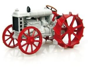 UH6062 - FORDSON F - 1917 Ech:1/43
