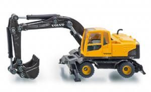SIK1887 - Pelle sur pneus VOLVO Ech:1/87