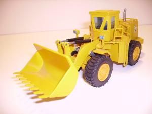 NZG167D - Chargeur CATERPILLAR 988B