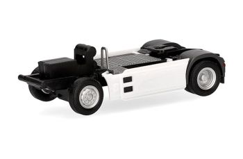 HER086325 - MAN TGX chassis 2 essieux avec coffre à batterie et carénage latéral - 2 pièces à assembler