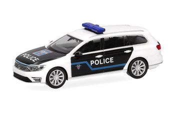 HER099097 - VOLKSWAGEN Passat Variant GTE Police Paris