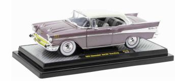 M2M-40300-115B - CHEVROLET Bel Air Hardtop 1957 Rose métallique
