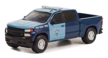 GREEN43000-E - CHEVROLET Silverado 2021 Massachusetts State Police de la série HOT PURSUIT sous blister