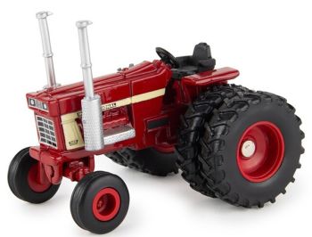 ERT44450 - INTERANTIONAL 1468 V8 roues jumelées arrière