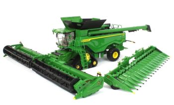 ERT45759 - Moissonneuse-Batteuse JOHN DEERE  X9 1000 à chenilles avec 2 Coupes – Collection Prestige