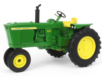 ERT45817 - JOHN DEERE 3010 row crop