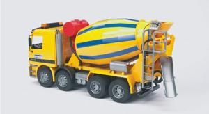 BRU2654 - MERCEDES 8X4 Toupie.1/16