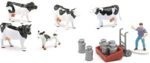 NEW05485E - Lot de 4 Vaches + 1 veau HOLSTEIN avec Bidons de lait et acessoires