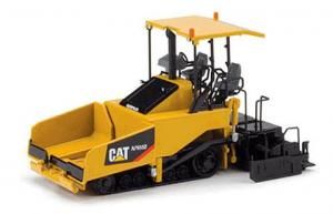 NOR55258 - Finisher CAT AP655D sur chenilles avec canopy.