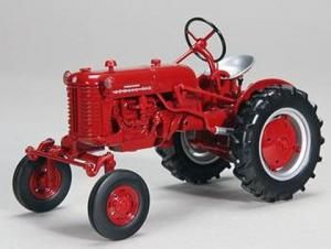 ZJD1633 - MC CORMICK Farmall Cub 400.1/16