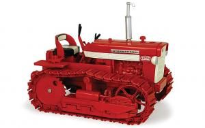 ERT4734 - INTERNATIONAL T-340 à chenilles Ech:1/16